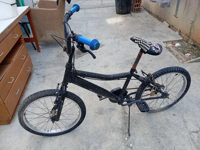 10 bycycle, Επαρχία Λεμεσού — Λεμεσός - Μέσα Γειτονιά