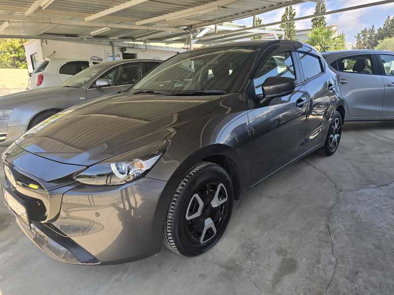 Mazda 2 1,5L 2025