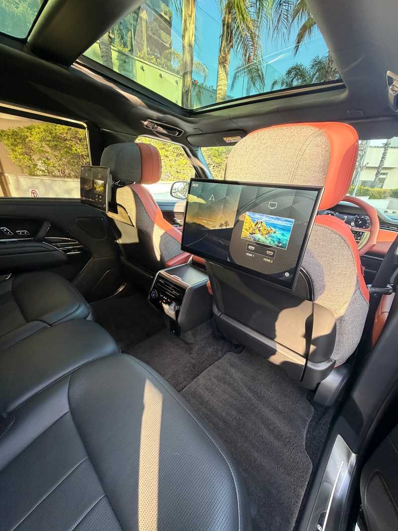 2025 Land Rover Range Rover 4,4L 2025 Cyprus