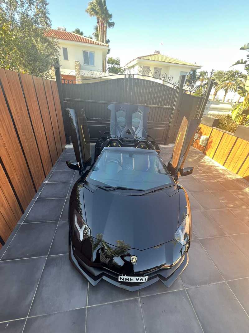 Lamborghini Aventador 6,5L 2019