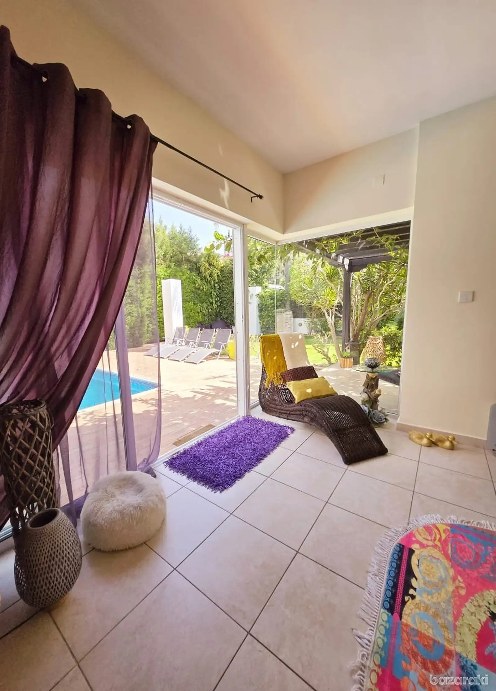 House, 4 bedrooms — 11