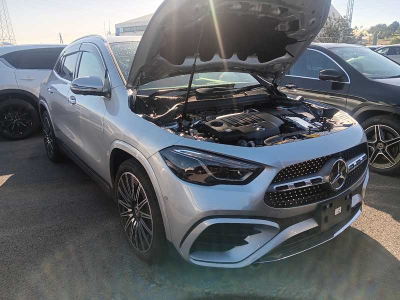 2025 Mercedes-Benz GLA-Class 2,0L 2025 Cyprus