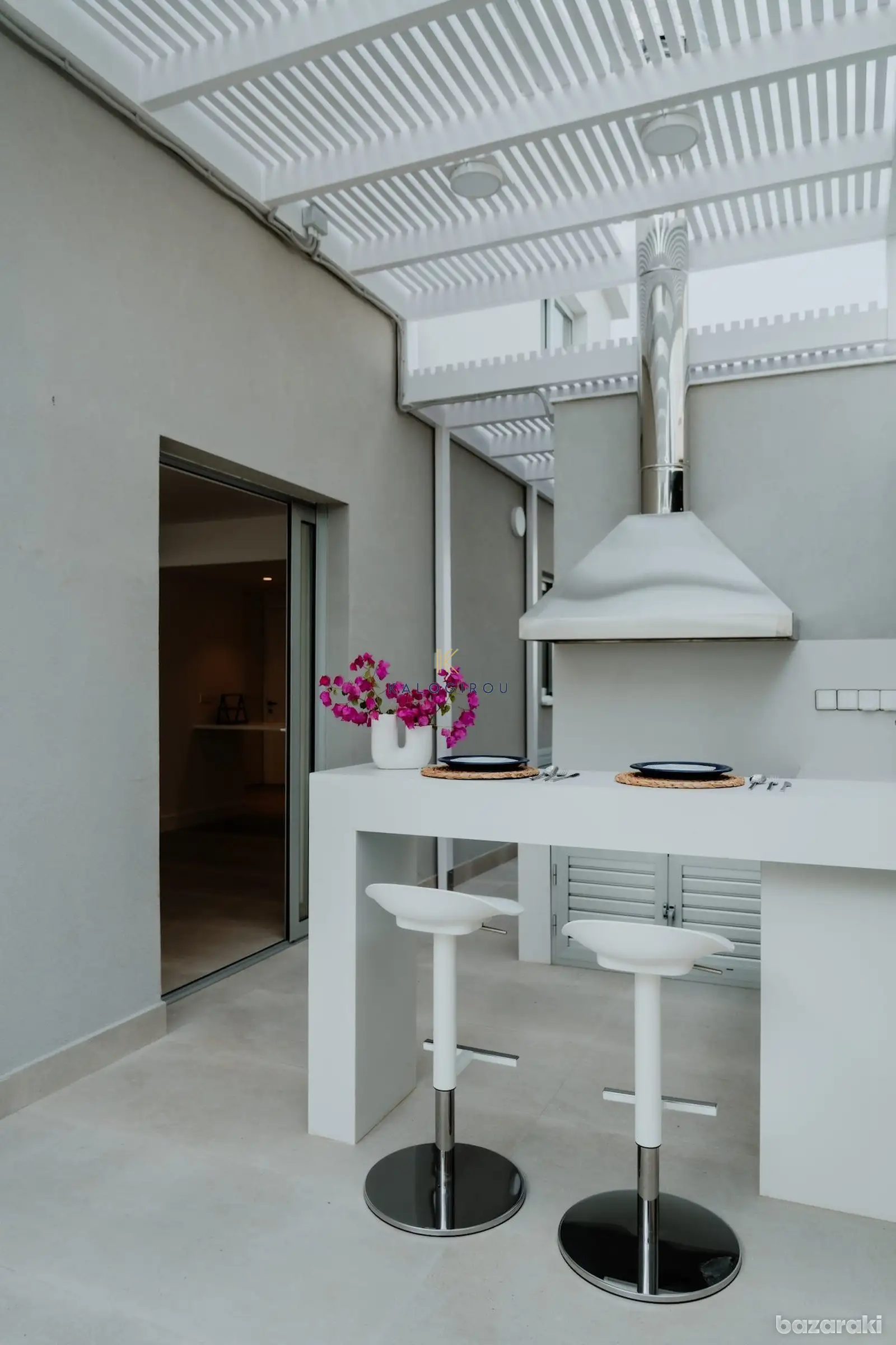 House, 3 bedrooms — 8