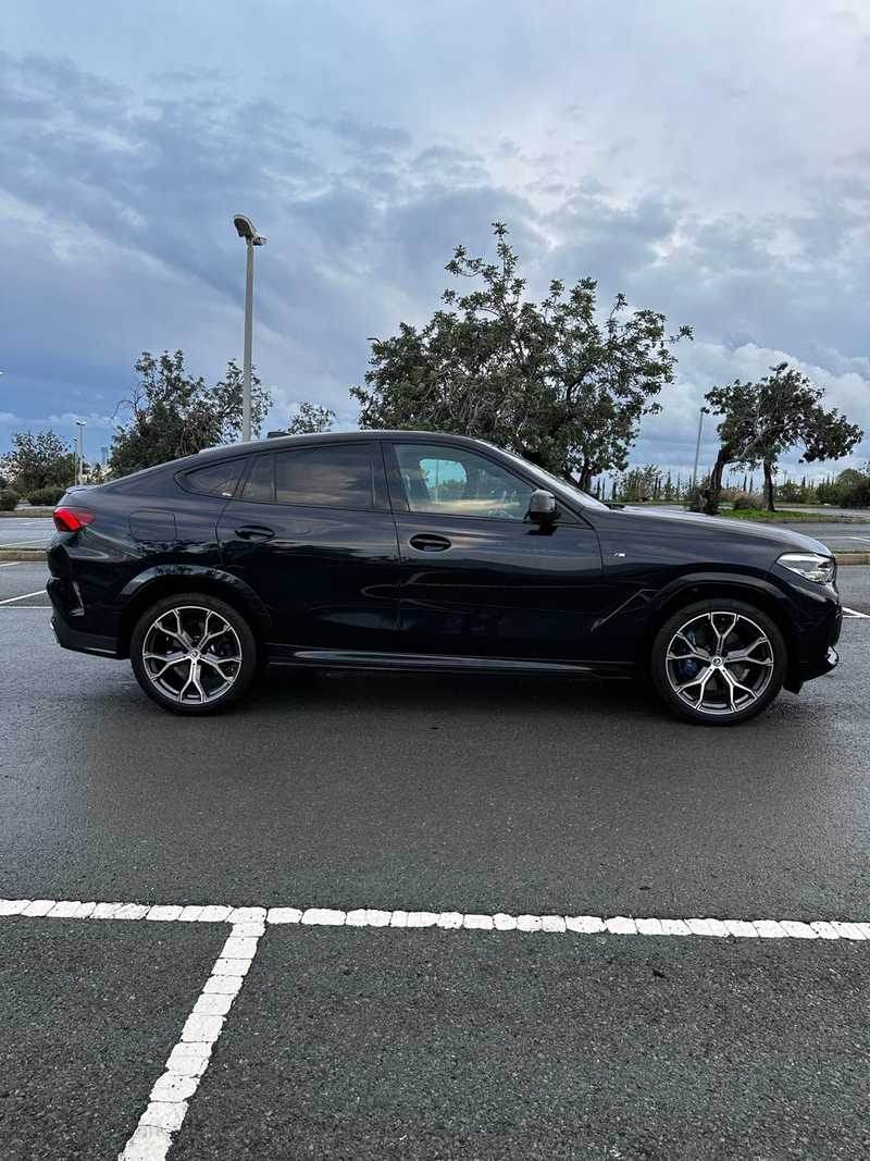 BMW X6 3,0L 2023
