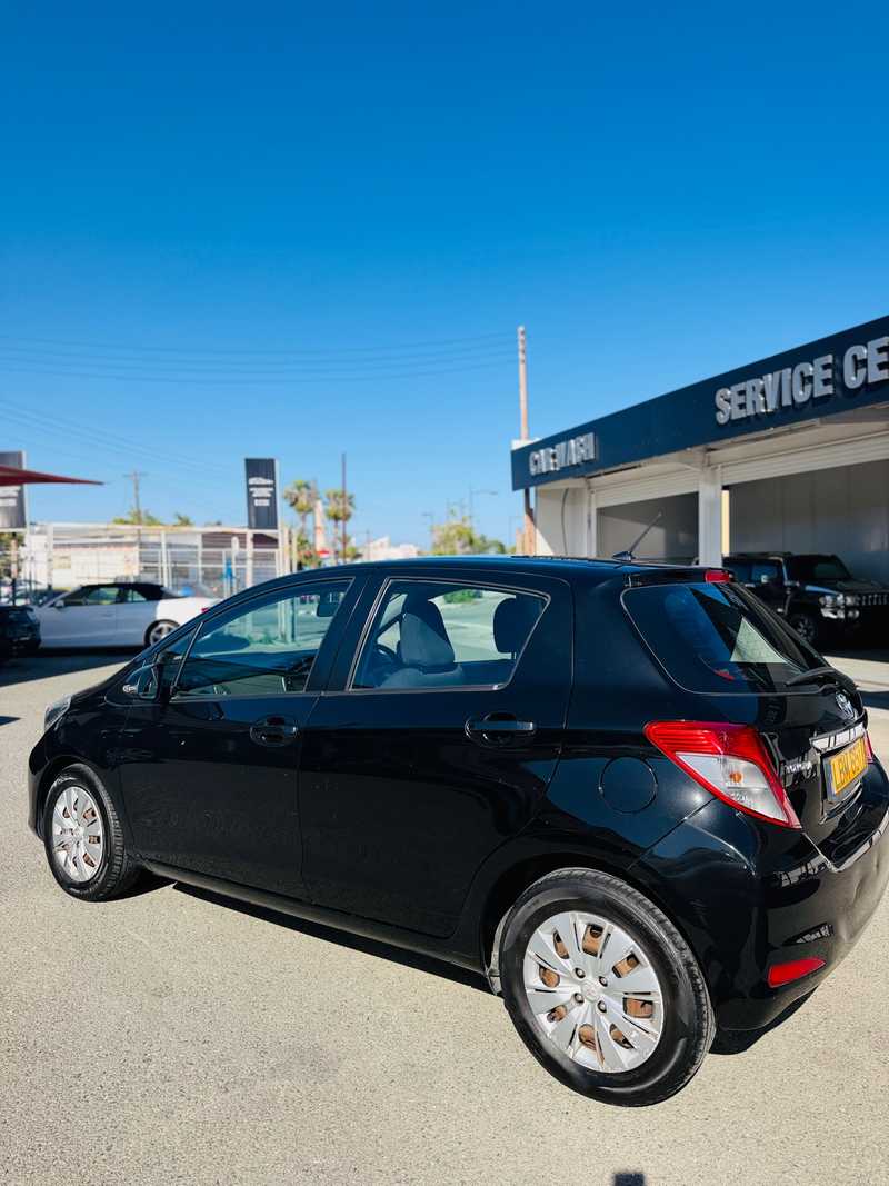 2012 Toyota Yaris 1,3L 2012 Cyprus