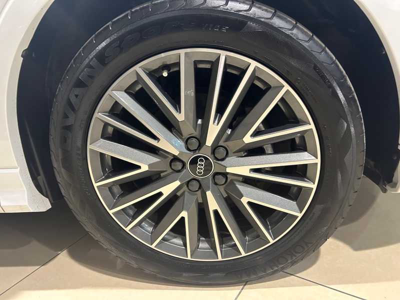 2021 Audi Q3 2,0L 2021 Cyprus