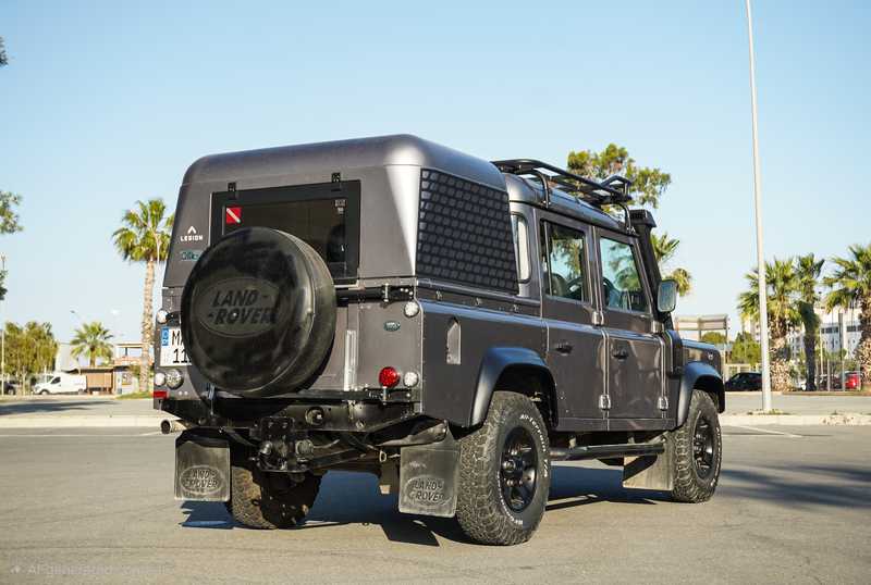 2011 Land Rover Defender 2,2L 2011 Cyprus