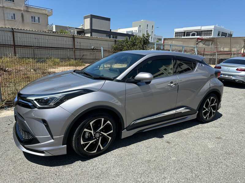 2022 Toyota C-HR 1,8L 2022 Cyprus