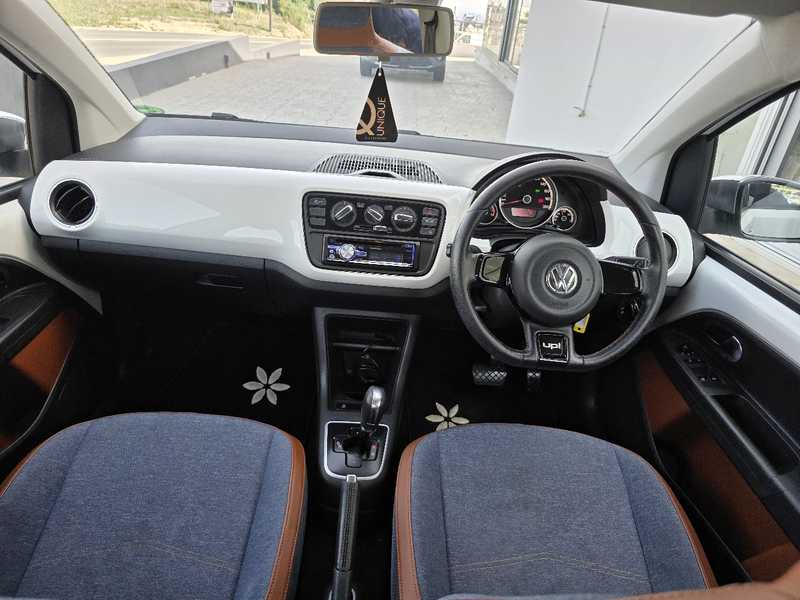 2016 Volkswagen UP 1,0L 2016 Cyprus