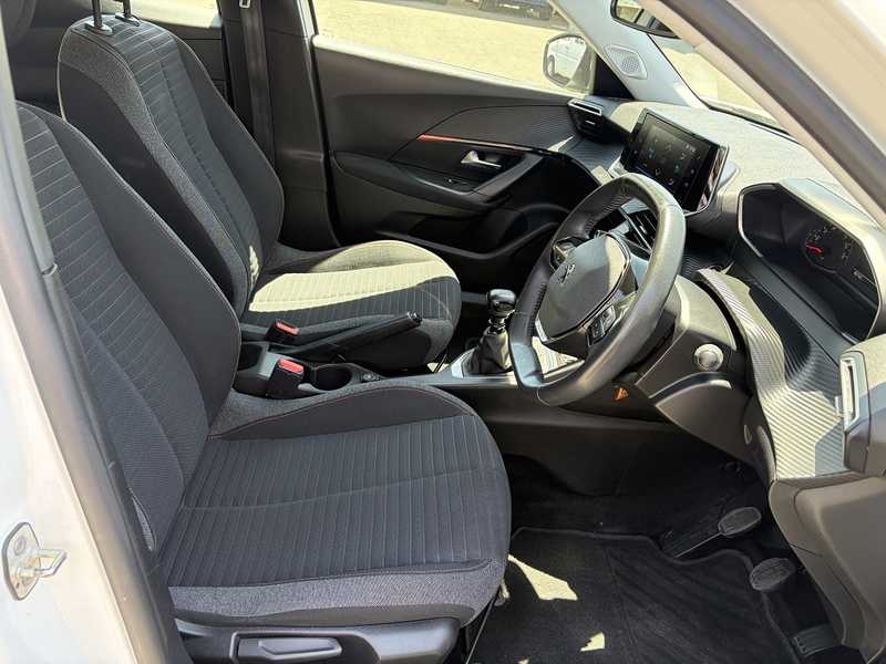 2021 Peugeot 2008 1,2L 2021 Cyprus