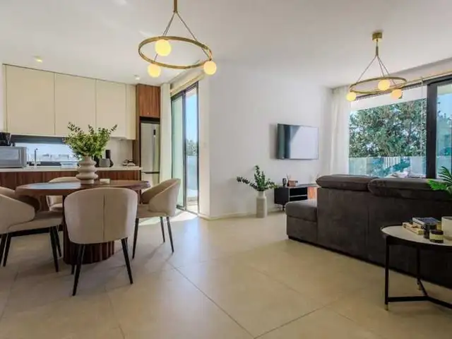 2-bedroom penthouse to rent, Paphos — Paphos - Universal