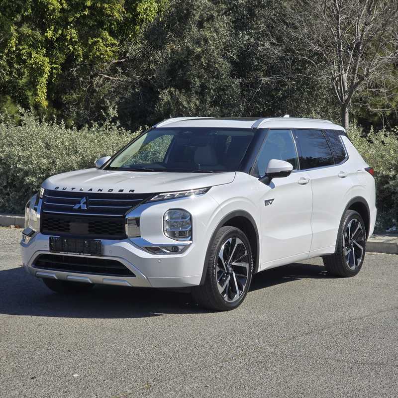 Mitsubishi Outlander 2,4L 2022