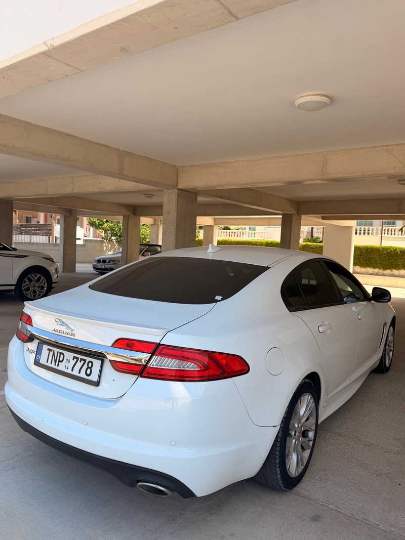 2015 Jaguar XF 2,2L 2015 Cyprus