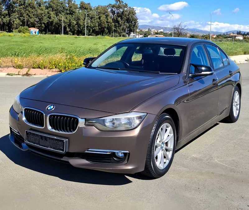 BMW 3-Series 2,0L 2013