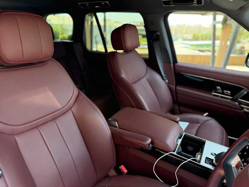 2026 Land Rover Range Rover Vogue 3,0L 2026 Cyprus