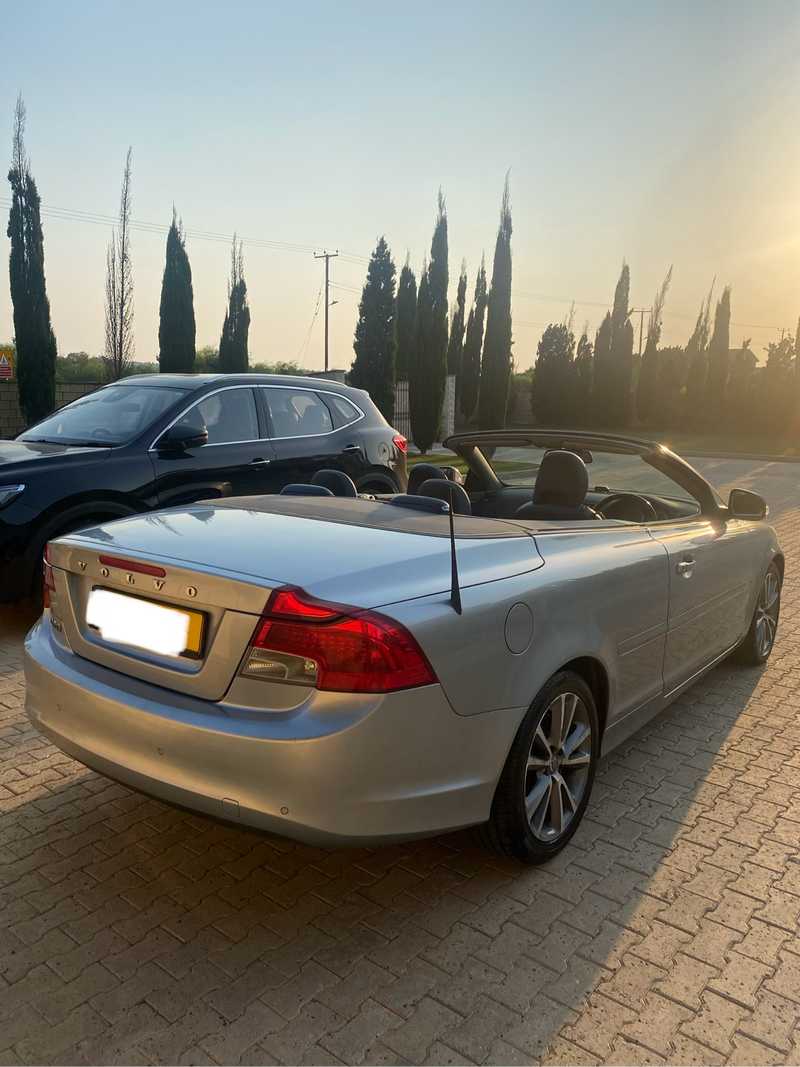 2009 Volvo C70 2,0L 2009 Cyprus
