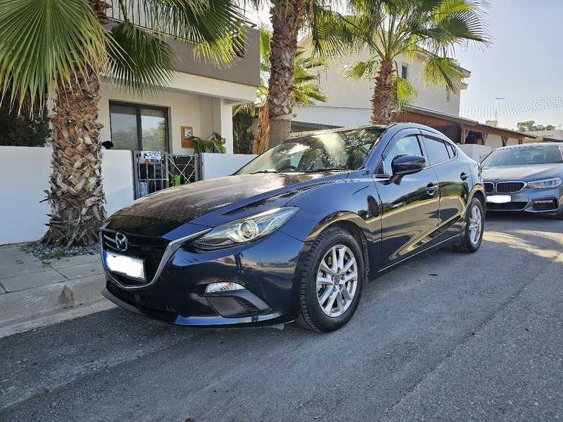 Mazda Axela 1,5L 2016