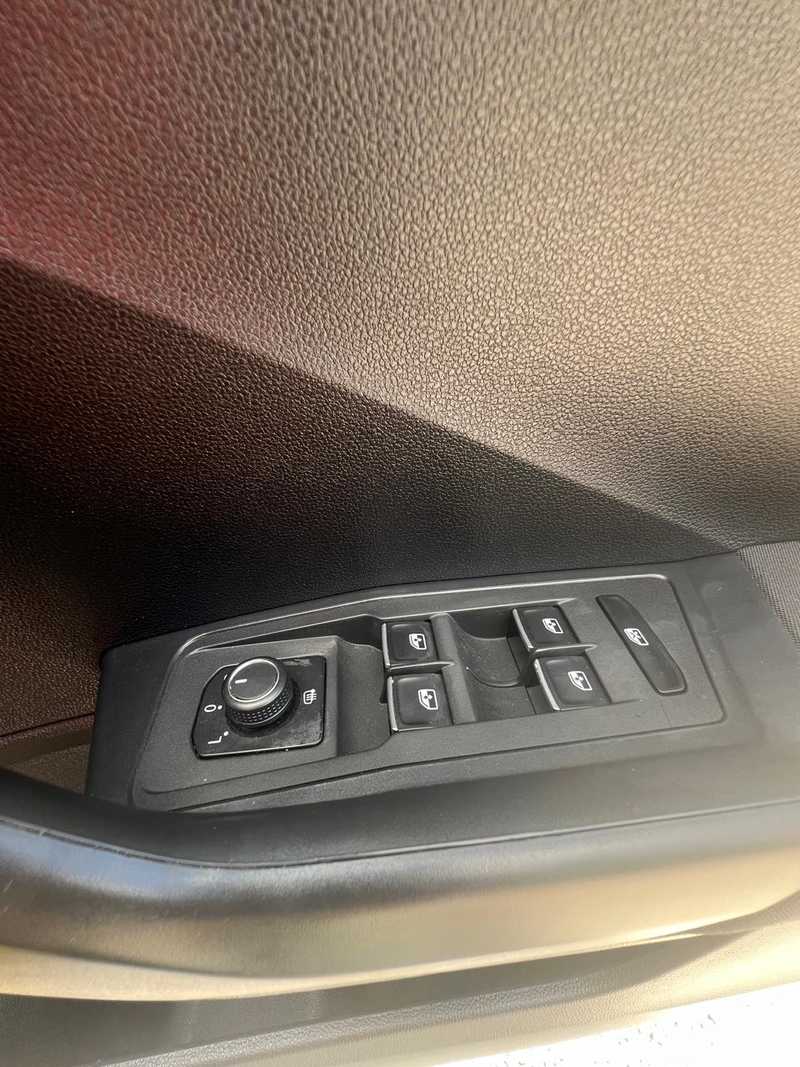 2018 Volkswagen T-Roc 1,5L 2018 Cyprus