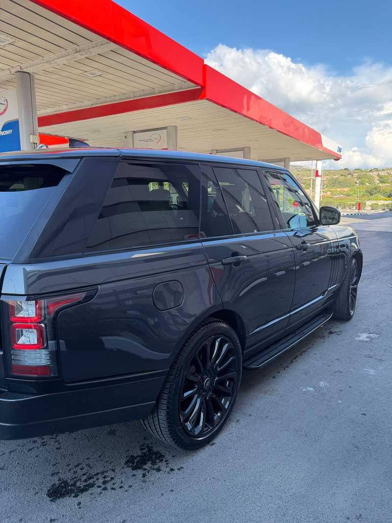 2017 Land Rover Range Rover Vogue 3,0L 2017 Cyprus