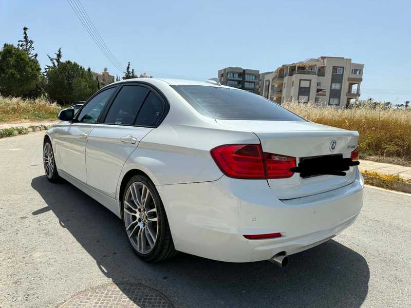 2013 BMW 3-Series 2,0L 2013 Cyprus
