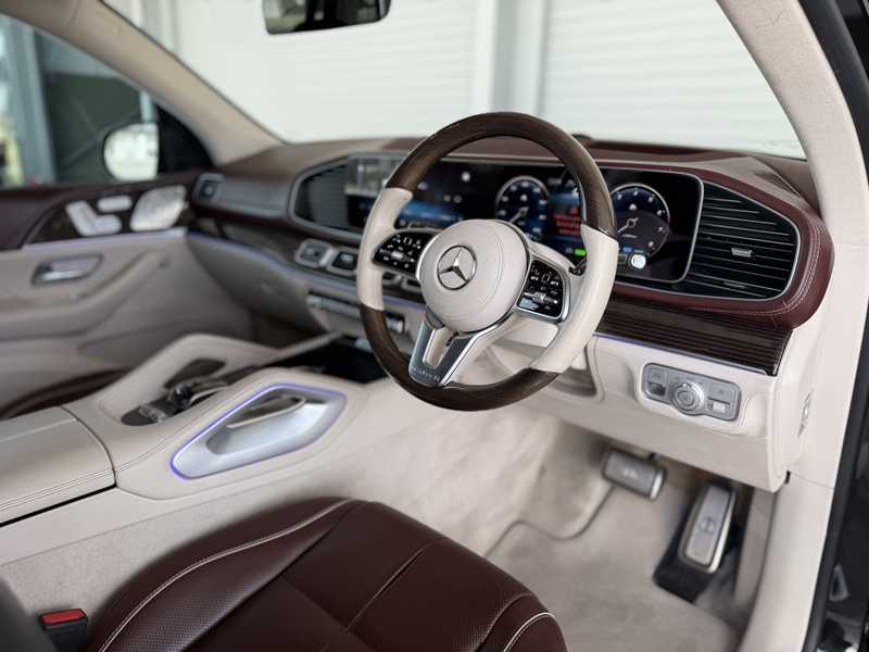 2022 Mercedes-Benz GLS-Class 4,0L 2022 Cyprus