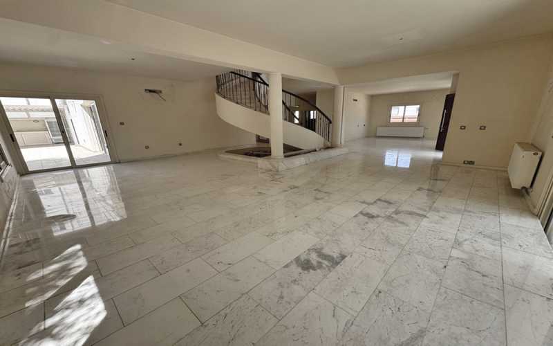 4-bedroom detached house for sale