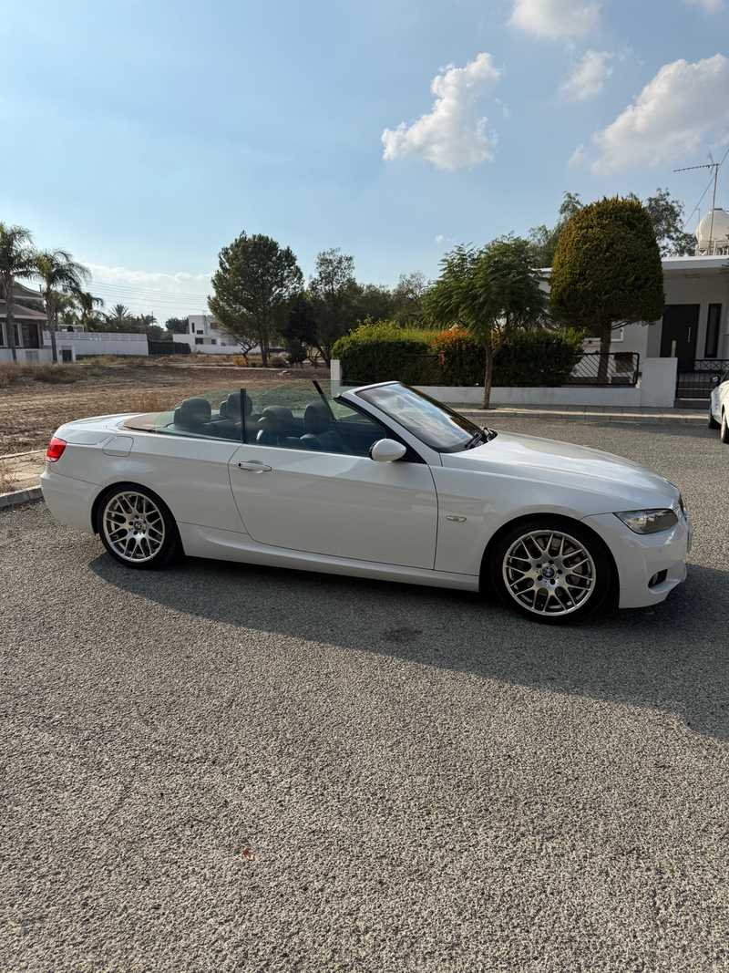 2009 BMW 3-Series 3,0L 2009 Cyprus