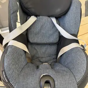 Britax romer dualfix car seat, Limassol — Limassol - Agia Fyla