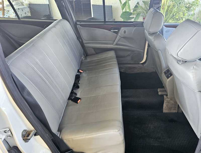 1997 Mercedes-Benz E-Class 2,4L 1997 Cyprus
