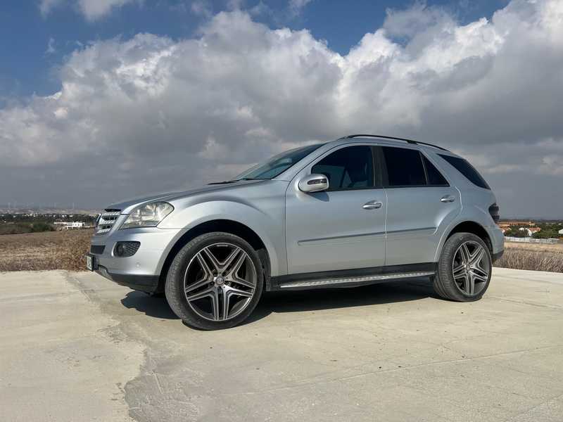 Mercedes-Benz M-Class 3,2L 2006