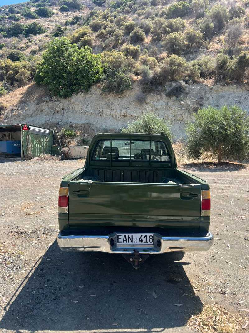 1995 Chevrolet Luv 2,8L 1995 Cyprus