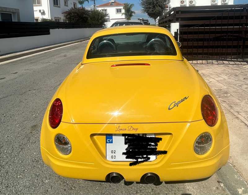 Daihatsu Copen 0,7L 2003