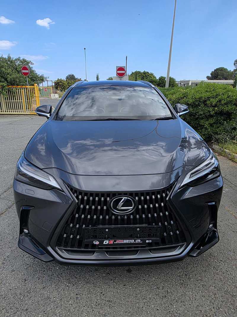 Lexus NX 2,5L 2023