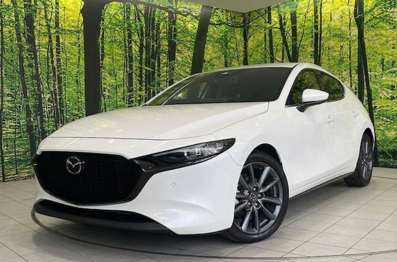 Mazda 3 1,5L 2024