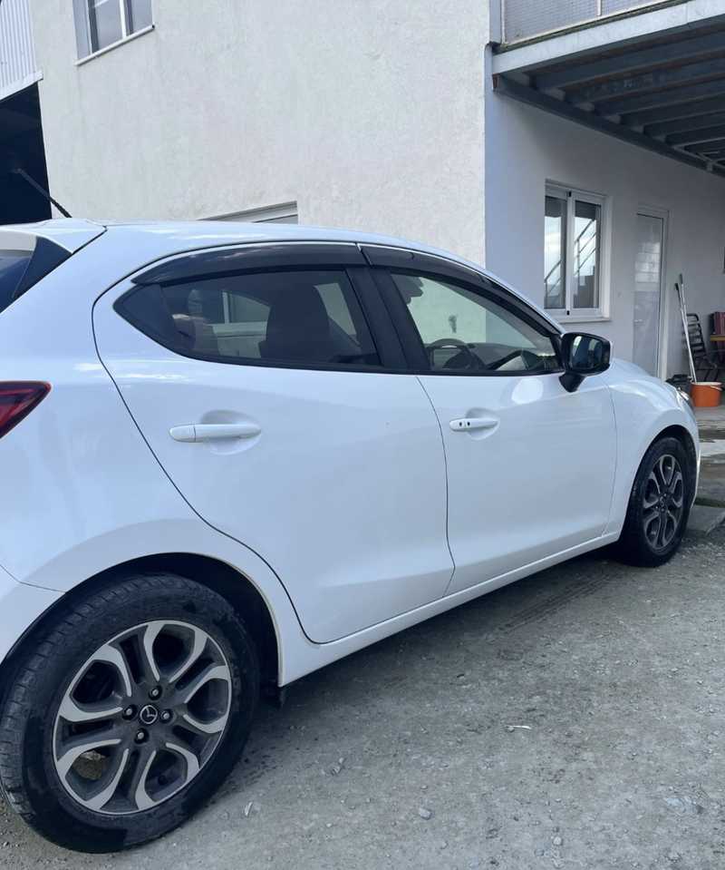 2015 Mazda Demio 1,5L 2015 Cyprus