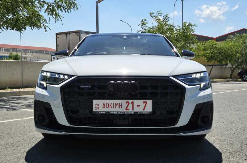 2022 Audi A8 4,0L 2022 Cyprus