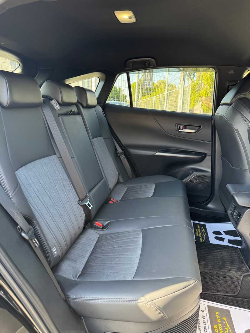 2023 Toyota Harrier 2,5L 2023 Cyprus