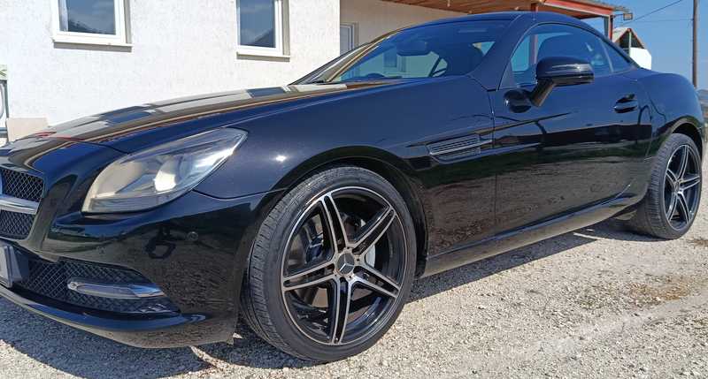 2013 Mercedes-Benz SLK-Class 2,5L 2013 Cyprus