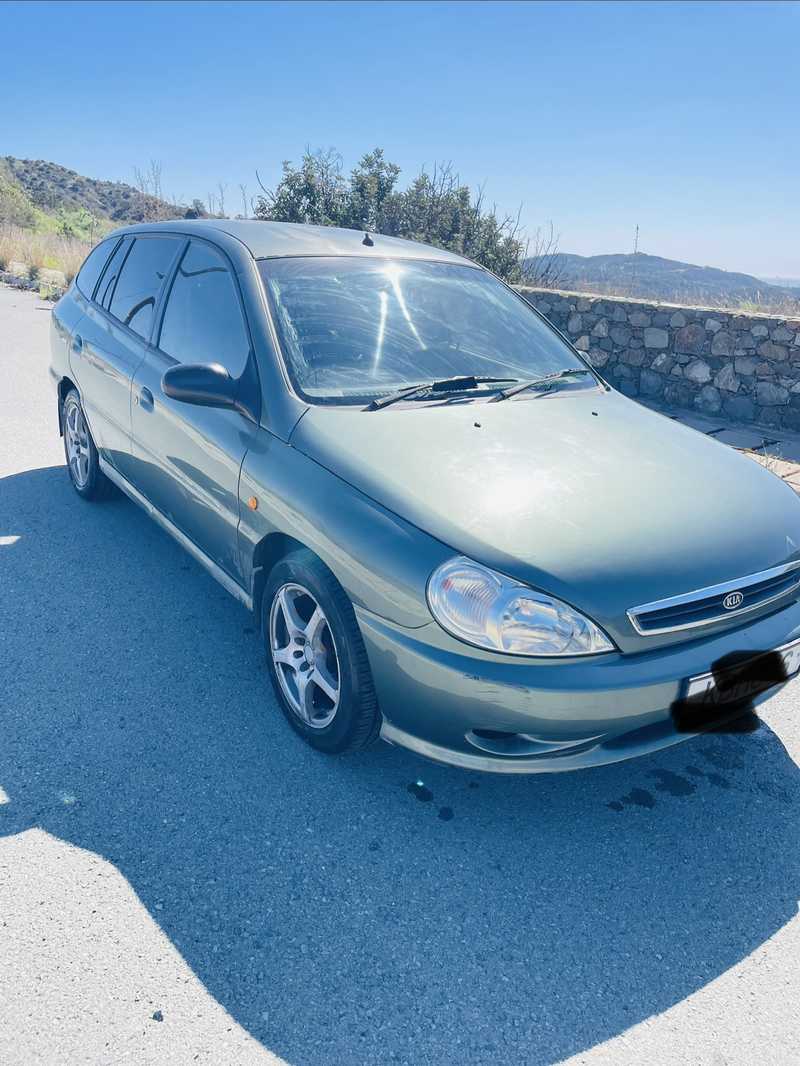 KIA Rio 1,3L 2001