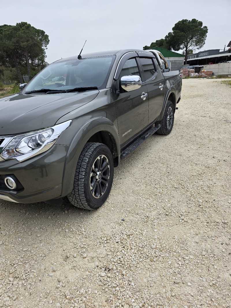 2016 Mitsubishi L200 2,5L 2016 Cyprus