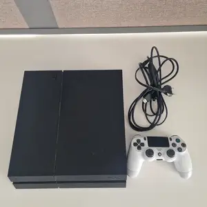 Playstation 4 με 1 χειριστήριο, Nicosia — Latsia - Agios Georgios
