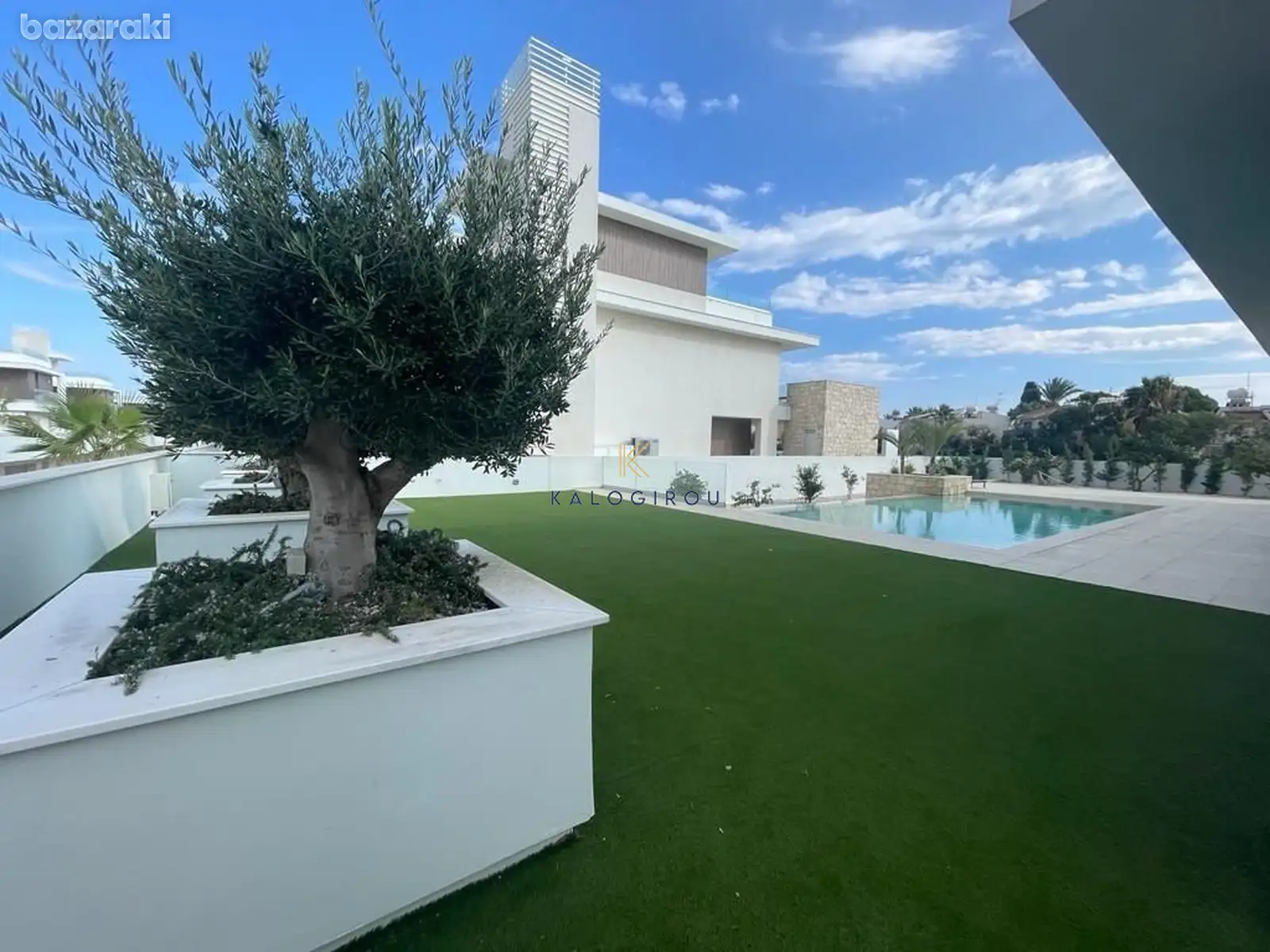 House, 4 bedrooms — 3