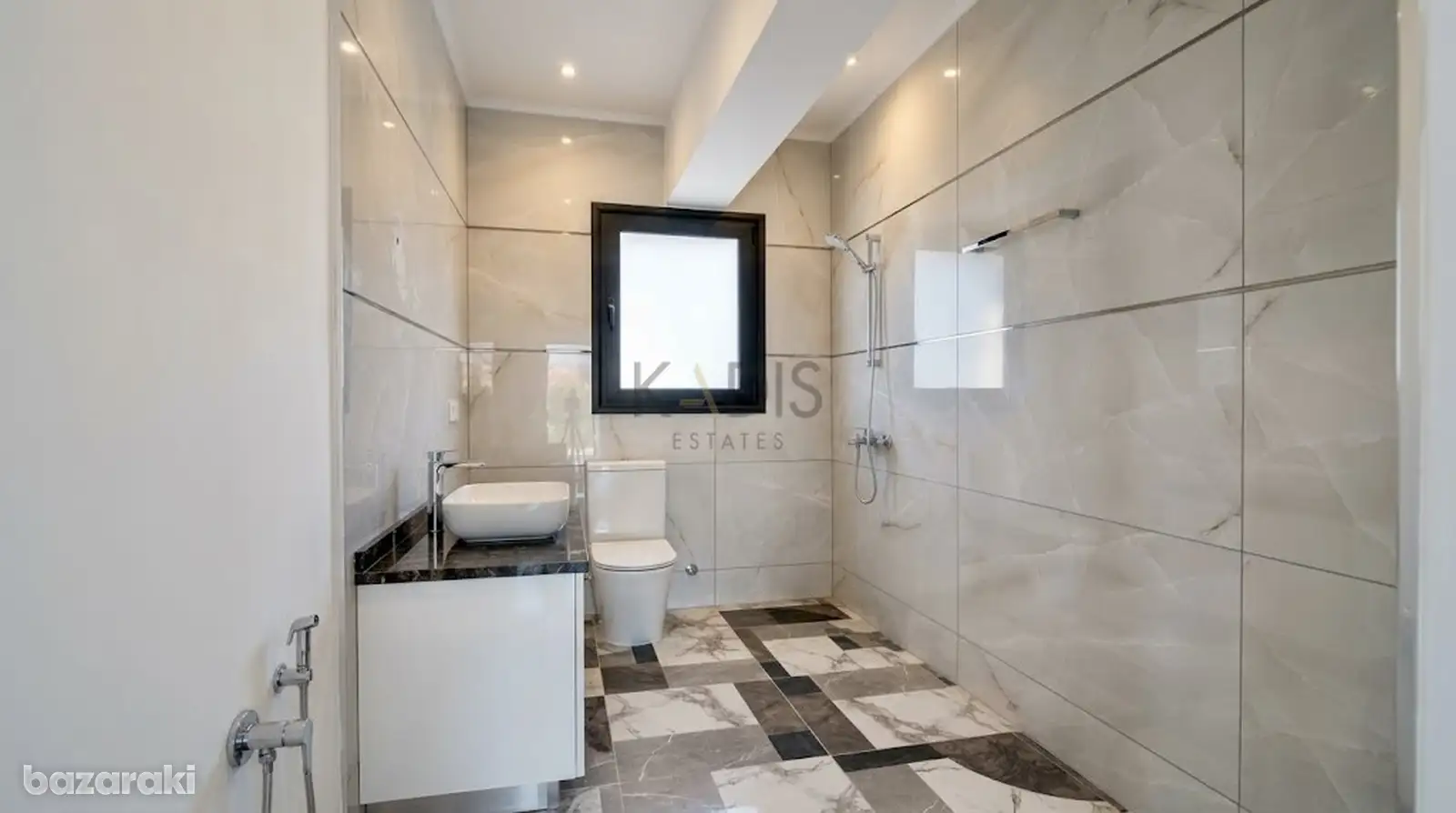 Villa, 4 bedrooms — 9