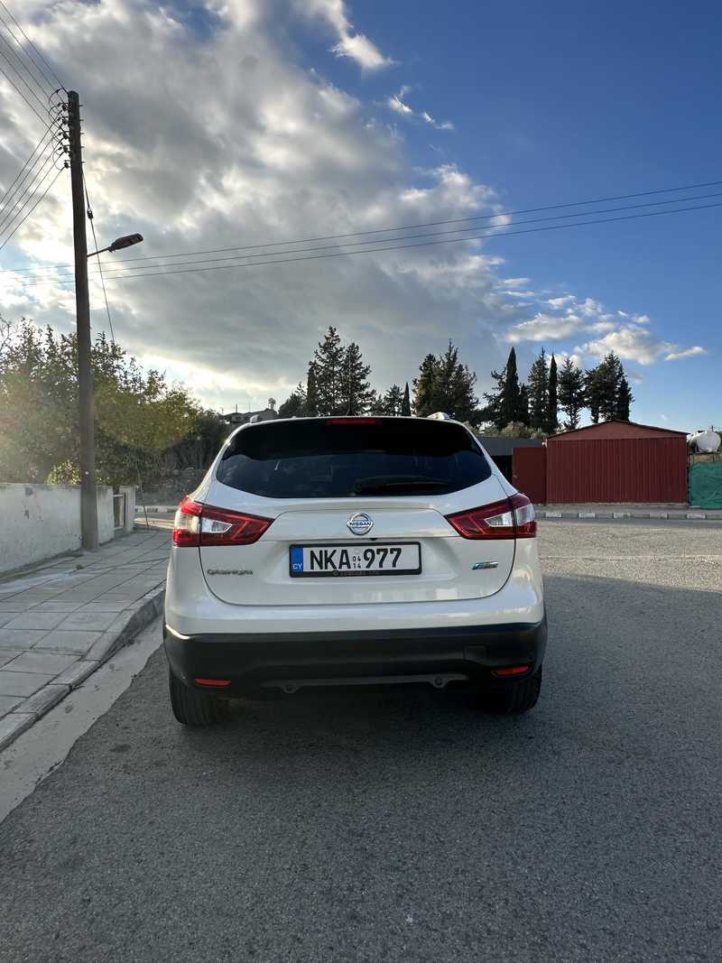 2014 Nissan Qashqai 1,6L 2014 Cyprus