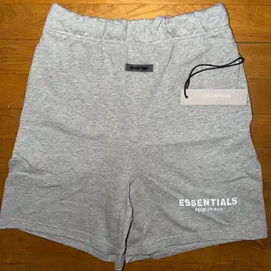 Fear of god essentials grey short, Nicosia — Nicosia - Ag. Antonios