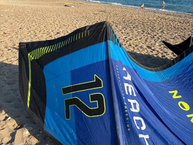 Kite north reach 12 m2, 2025, Limassol — Limassol - Linopetra