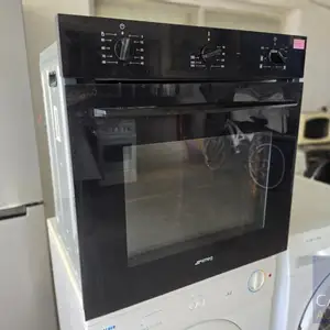 Smeg built-in electric fan assisted oven, in sleek black glass, Επαρχία Λεμεσού — Ύψωνας