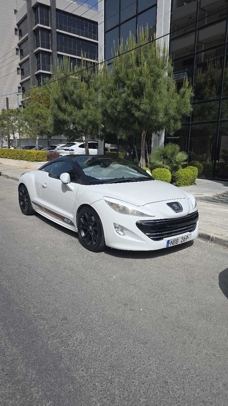 Peugeot RCZ 2,0L 2011