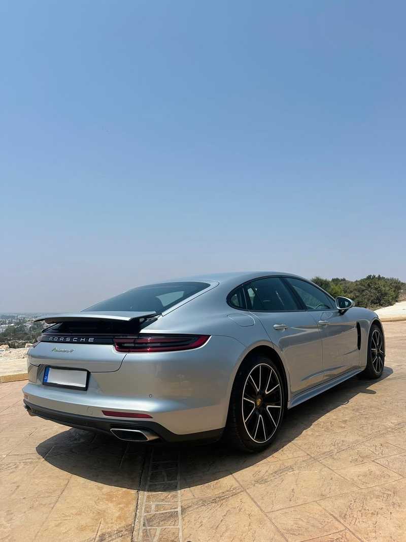 2020 Porsche Panamera 3,0L 2020 Cyprus