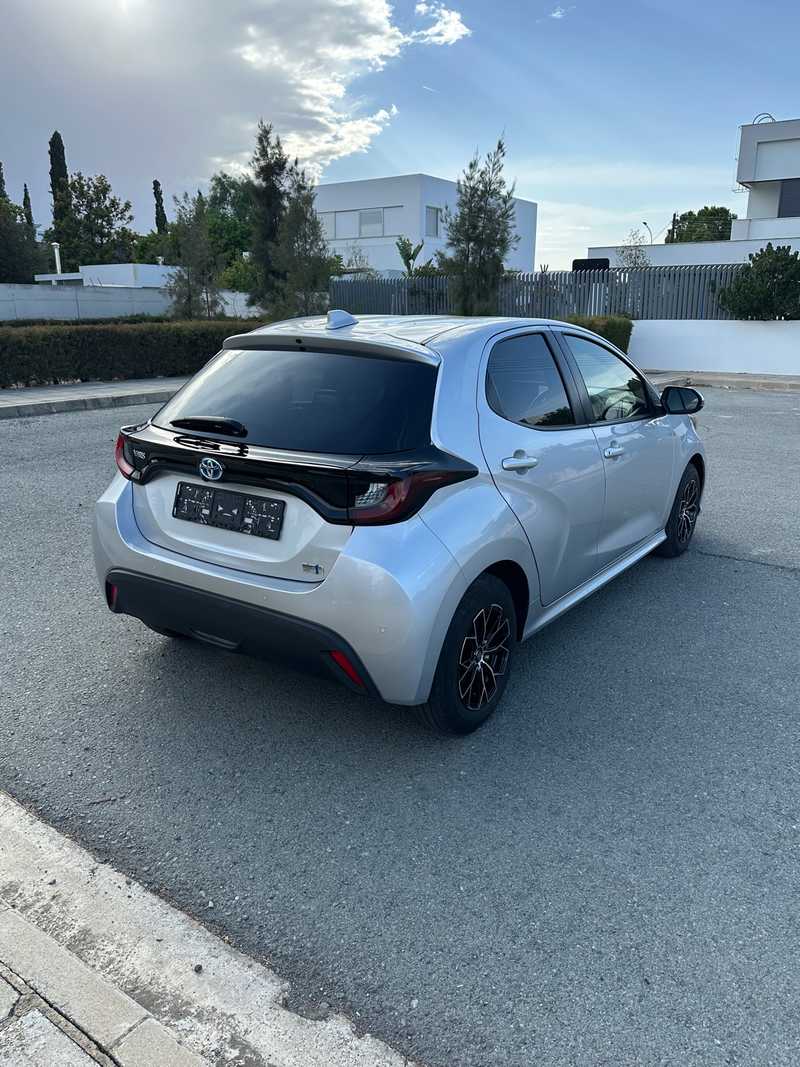 2022 Toyota Yaris 1,5L 2022 Cyprus